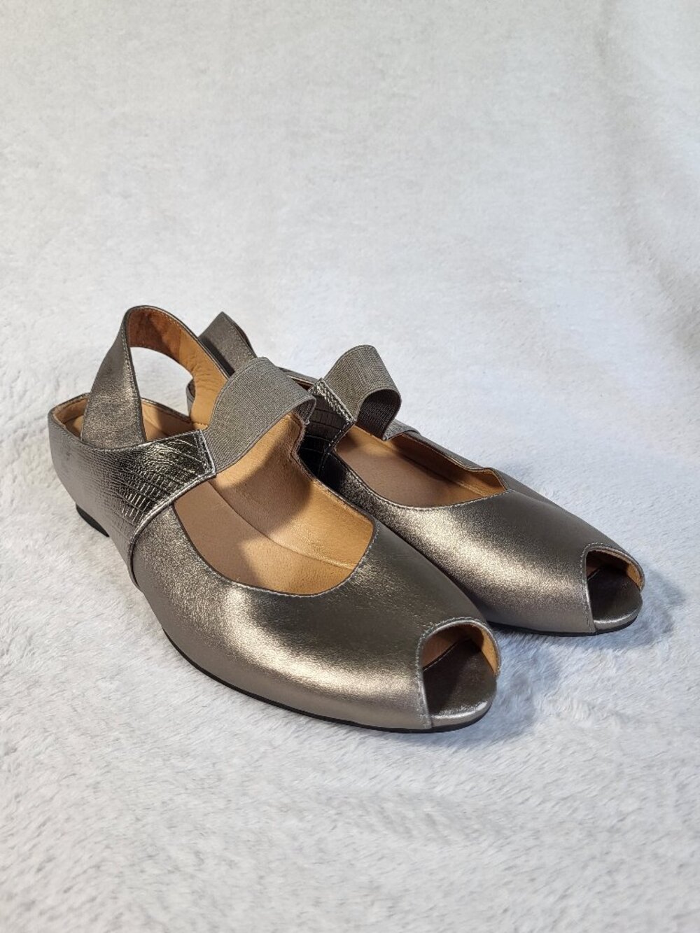 Yes Women's Paula Metallic Shoes - Size 38.5 EU